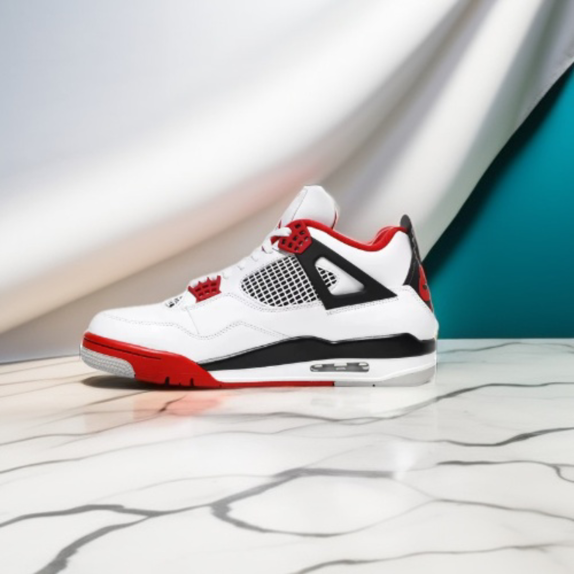 Jordan 4 ‘Fire Red’