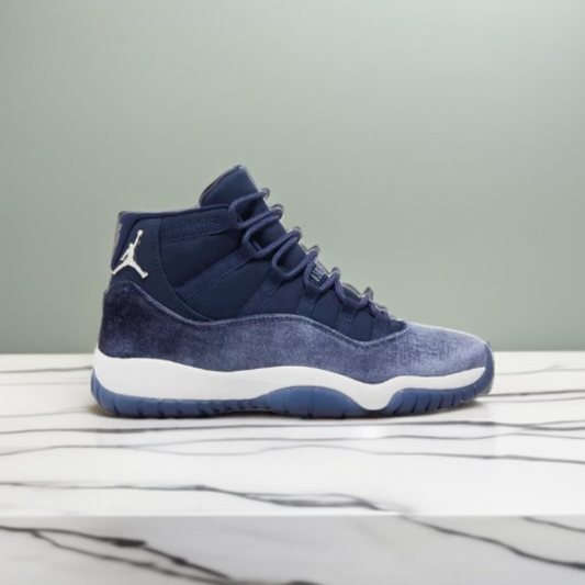 Jordan 11 ‘MidNight Navy