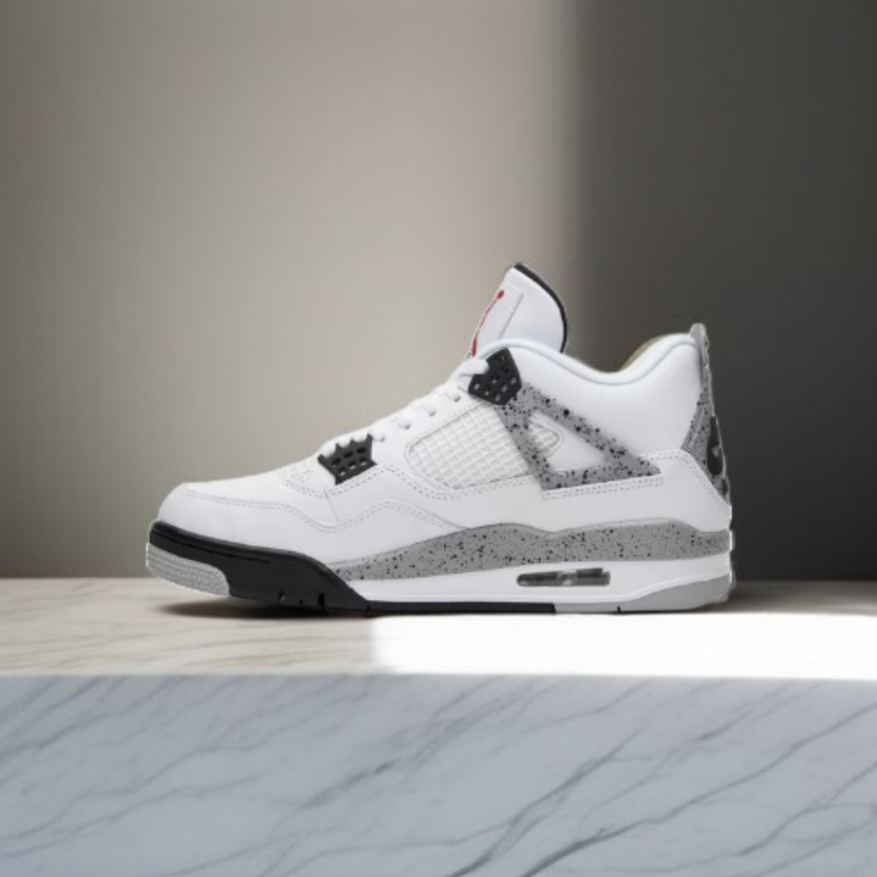 Jordan 4 ‘Cement’