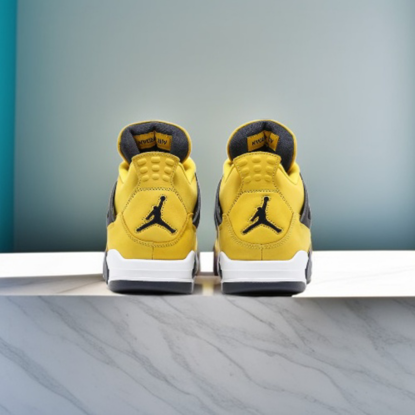 Jordan 4 ‘Lightning’s’